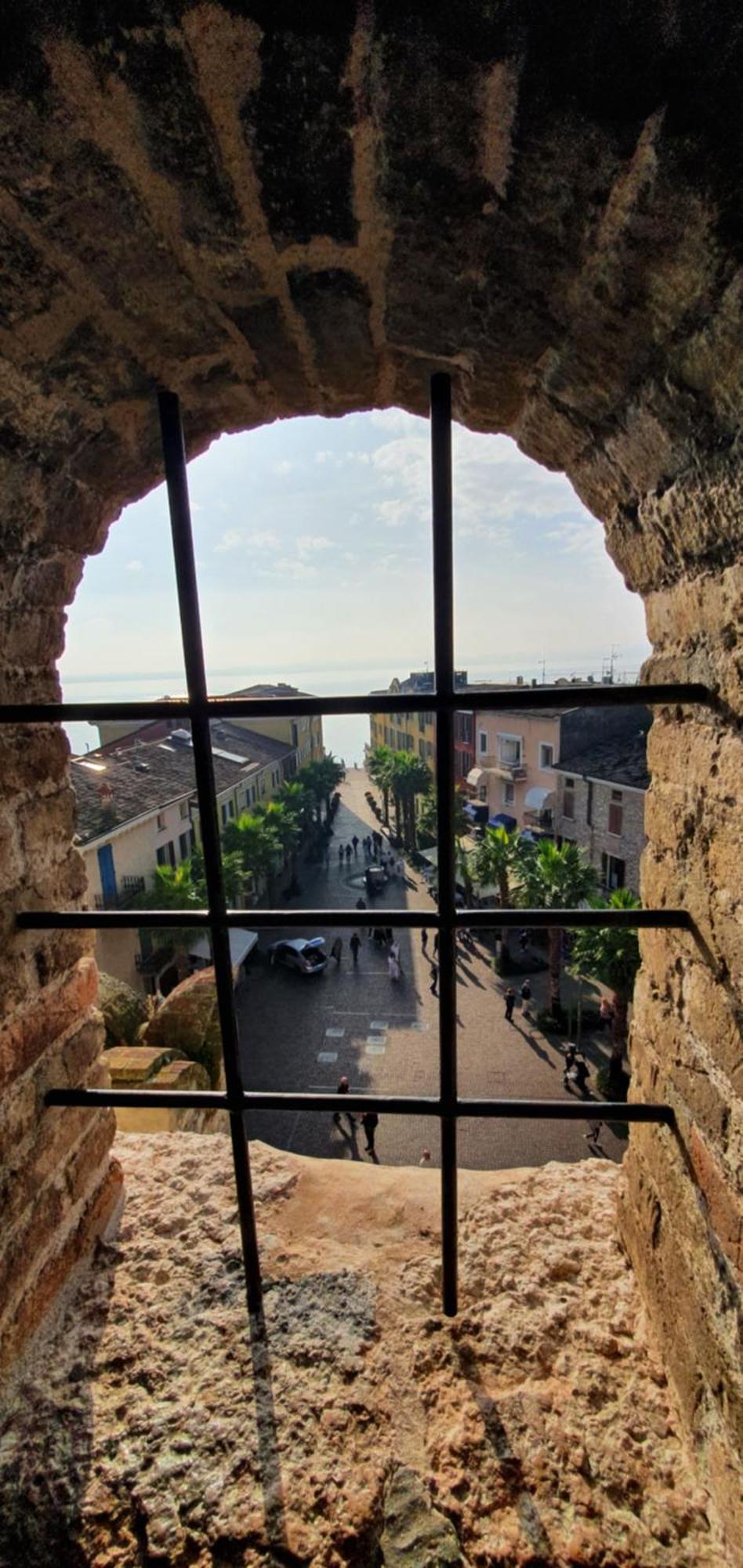 Sirmione4U - Domus By The Castle Apartment Екстериор снимка